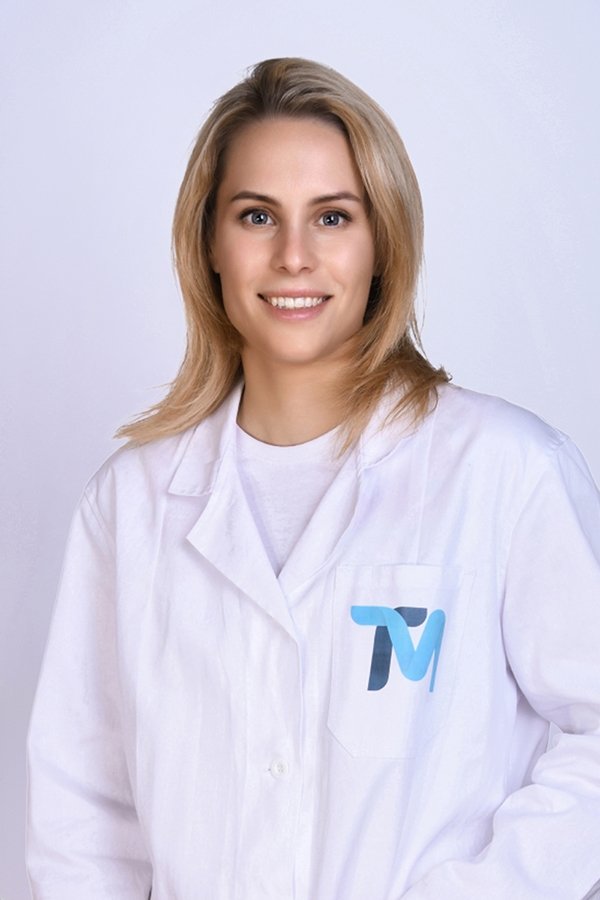 Dr. Mucsi Dalma